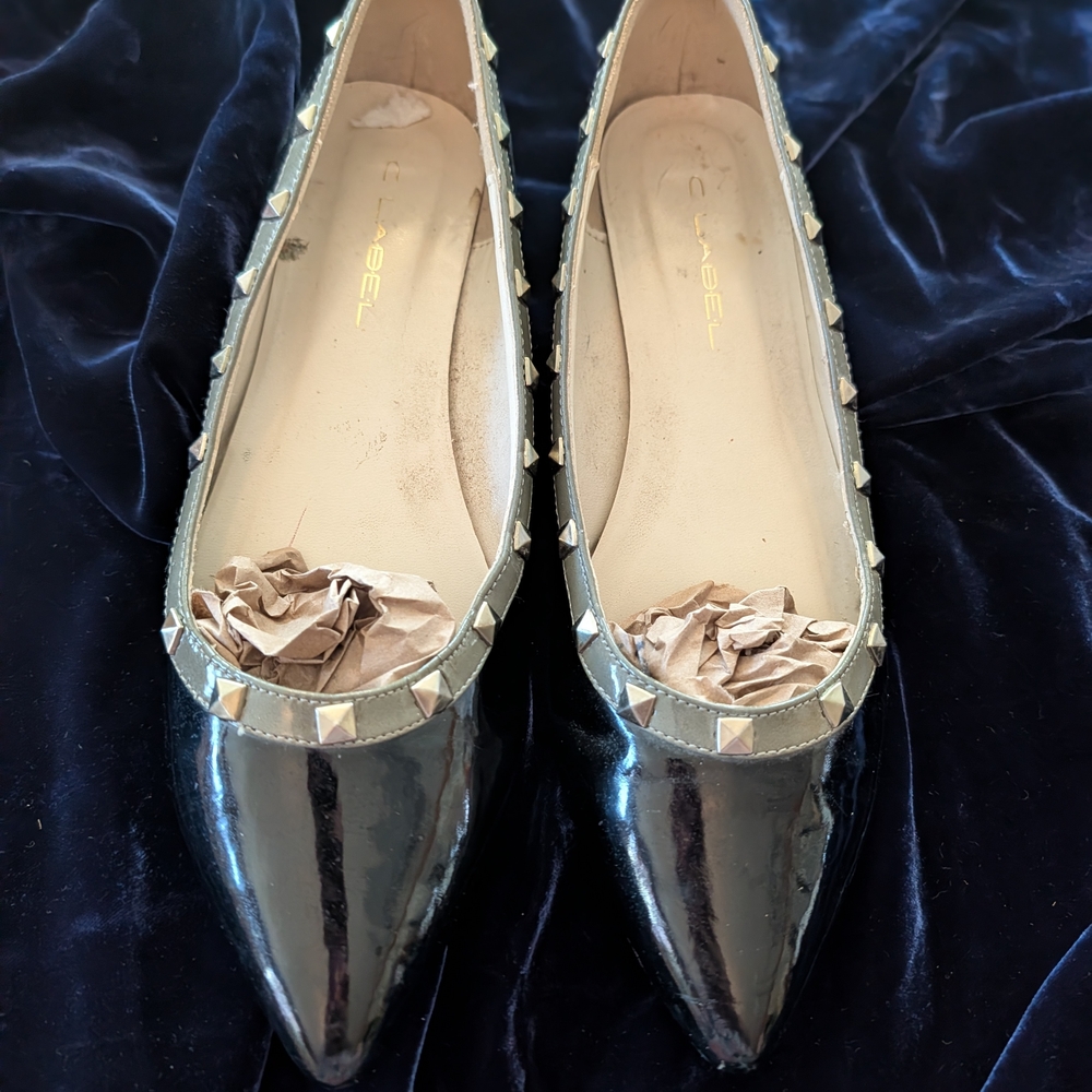 C. LABEL "Rock Stud" Pointed Patent Studded Black Ballet Flats Vintage 2000's